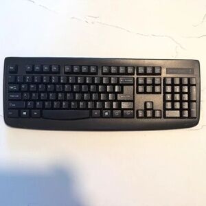 Kensington | Black Pro Fit Wireless Keyboard Wireless Connectivity Membrane Keys